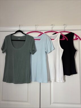 Bundle of Old Navy Scoop Neck & Tank Tee Set - Sage, Light Blue, White, Black
